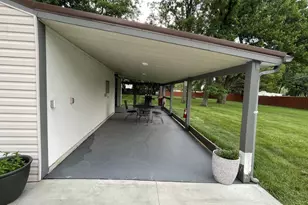 1220 Evergreen Rd, Columbus, OH 43207 - Photo 30