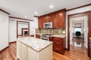 2738 E Broad St, Bexley, OH 43209 - Photo 10