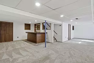 6493 Dobson Square E, Columbus, OH 43229 - Photo 30