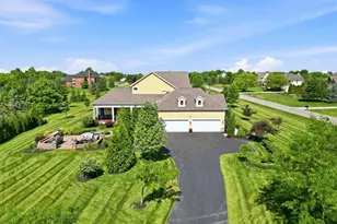 7760 Lindell Ln, Powell, OH 43065 - Photo 6