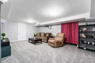1316 College Ave, Columbus, OH 43209 - Photo 32