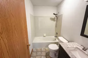 3600 Bluff Gap Dr, Grove City, OH 43123 - Photo 14