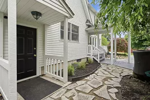 1127 E Walnut St, Westerville, OH 43081 - Photo 68
