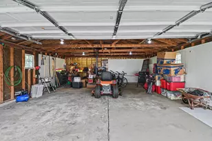 905 Charles St, Galion, OH 44833 - Photo 24