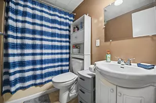 905 Charles St, Galion, OH 44833 - Photo 12