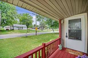 905 Charles St, Galion, OH 44833 - Photo 2