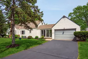 357 Canyon Dr S, Columbus, OH 43214 - Photo 52