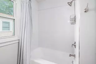 357 Canyon Dr S, Columbus, OH 43214 - Photo 24