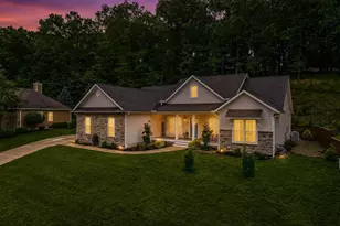 866 Howell Dr, Newark, OH 43055 - Photo 1