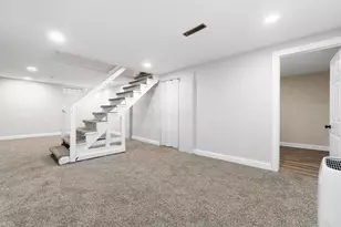1816 Brentnell Ave, Columbus, OH 43219 - Photo 24
