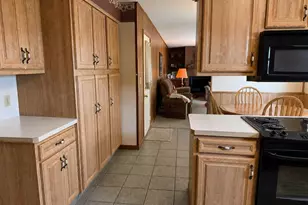 1105 Forest Hill Dr, Marion, OH 43302 - Photo 8