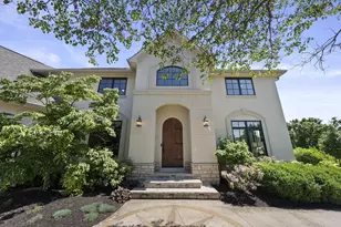 3934 Tarrington Ln, Upper Arlington, OH 43220 - Photo 2