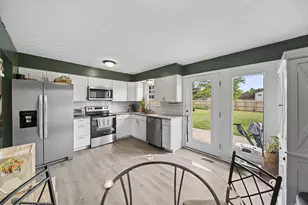 1638 Elm Creek Dr, Grove City, OH 43123 - Photo 12