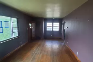 215 Whitehouse St, Crooksville, OH 43731 - Photo 8