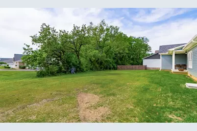 52 N Clinton Street, Canal Winchester, OH 43110 - Photo 10