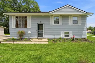 66 Imperial Dr, Columbus, OH 43230 - Photo 1