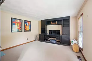 7567 Tenbury Dr, Dublin, OH 43017 - Photo 4