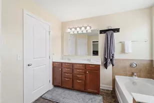 256 Olentangy Meadows Dr, Lewis Center, OH 43035 - Photo 22