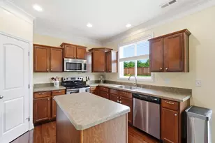 256 Olentangy Meadows Dr, Lewis Center, OH 43035 - Photo 12