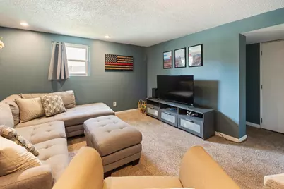 858 Upwoods Drive, Columbus, OH 43228 - Photo 26