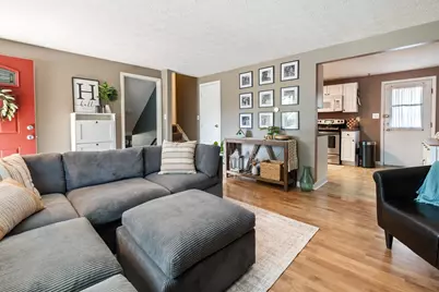 858 Upwoods Drive, Columbus, OH 43228 - Photo 6
