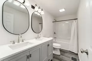 2247 Safford Ave, Columbus, OH 43223 - Photo 10