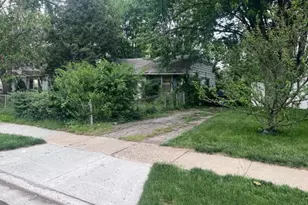 4626 Langley Ave, Columbus, OH 43213 - Photo 2