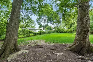 855 Singing Hills Ln, Columbus, OH 43235 - Photo 46