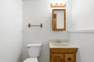 2139 Camelback Dr, Columbus, OH 43228 - Photo 30