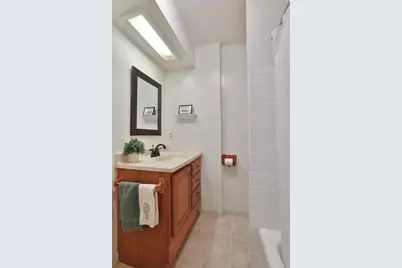 3585 Delamere Avenue, Columbus, OH 43220 - Photo 22