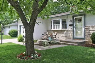 3585 Delamere Ave, Columbus, OH 43220 - Photo 4