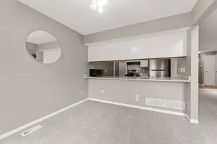 1811 Weather Stone Ln, Columbus, OH 43235 - Photo 10