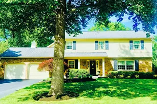 1990 Upper Chelsea Rd, Upper Arlington, OH 43221 - Photo 1