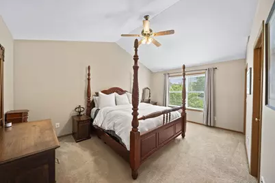 1092 Oxford Drive N, Pataskala, OH 43062 - Photo 12