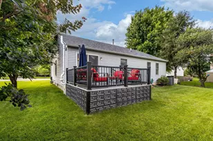 6306 Leslie Anne Ct, Grove City, OH 43123 - Photo 2