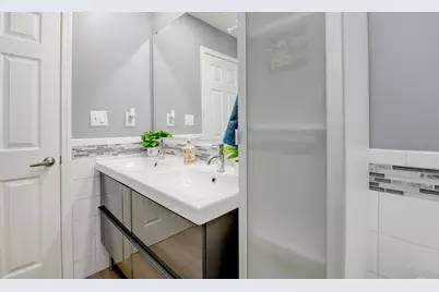 590 Knights Avenue, Columbus, OH 43230 - Photo 26