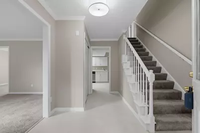 2069 Walnut Hill Park Drive, Columbus, OH 43232 - Photo 12