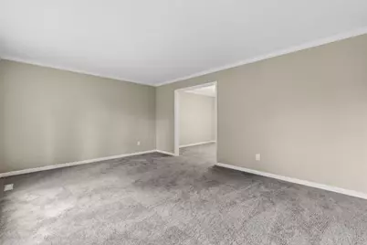 2069 Walnut Hill Park Drive, Columbus, OH 43232 - Photo 22