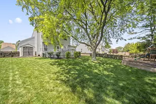 1008 Portlock Dr, Columbus, OH 43228 - Photo 34