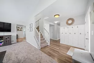 1008 Portlock Dr, Columbus, OH 43228 - Photo 18