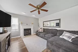 1008 Portlock Dr, Columbus, OH 43228 - Photo 10