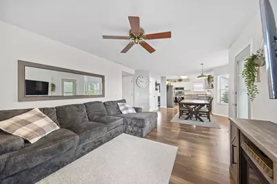 1008 Portlock Drive, Columbus, OH 43228 - Photo 12