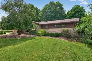 1115 Hilltop Dr, Newark, OH 43055 - Photo 4