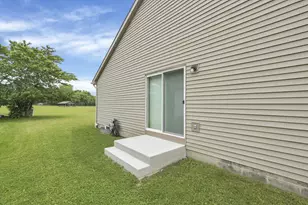 2380-2384 Deerfield Dr, Grove City, OH 43123 - Photo 10