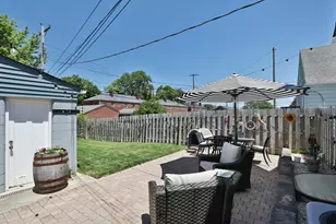 588 Chatham Rd, Columbus, OH 43214 - Photo 32