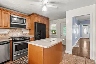 133 E Morrill Ave, Columbus, OH 43207 - Photo 12