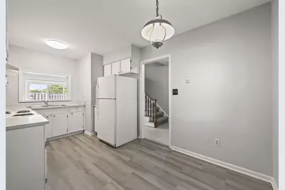 4454 Folkestone Court S, Columbus, OH 43220 - Photo 12