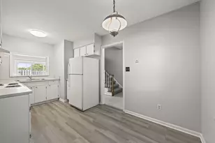 4454 Folkestone Ct S, Columbus, OH 43220 - Photo 12