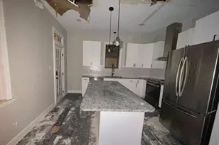 915 N 4th St, Columbus, OH 43201 - Photo 8