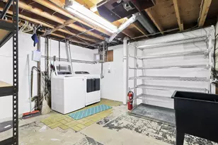 548 Empire Dr N, Columbus, OH 43230 - Photo 40
